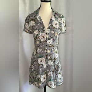 Dress Forum‎ Floral Button Front Mini Dress size Small